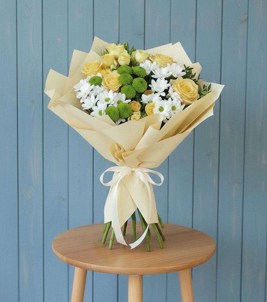 Букет цветов из: Хризантемы и Розы в Еремизино-Борисовской