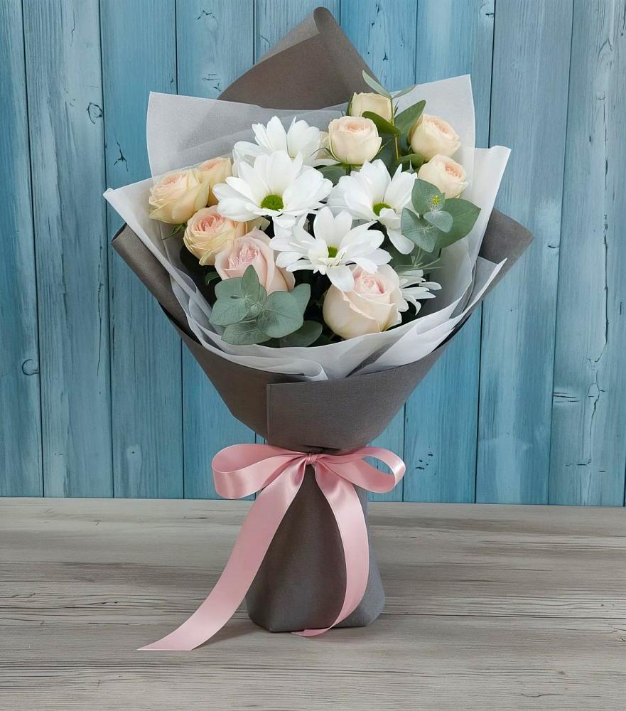 Букет цветов из: Хризантемы и Розы в Еремизино-Борисовской