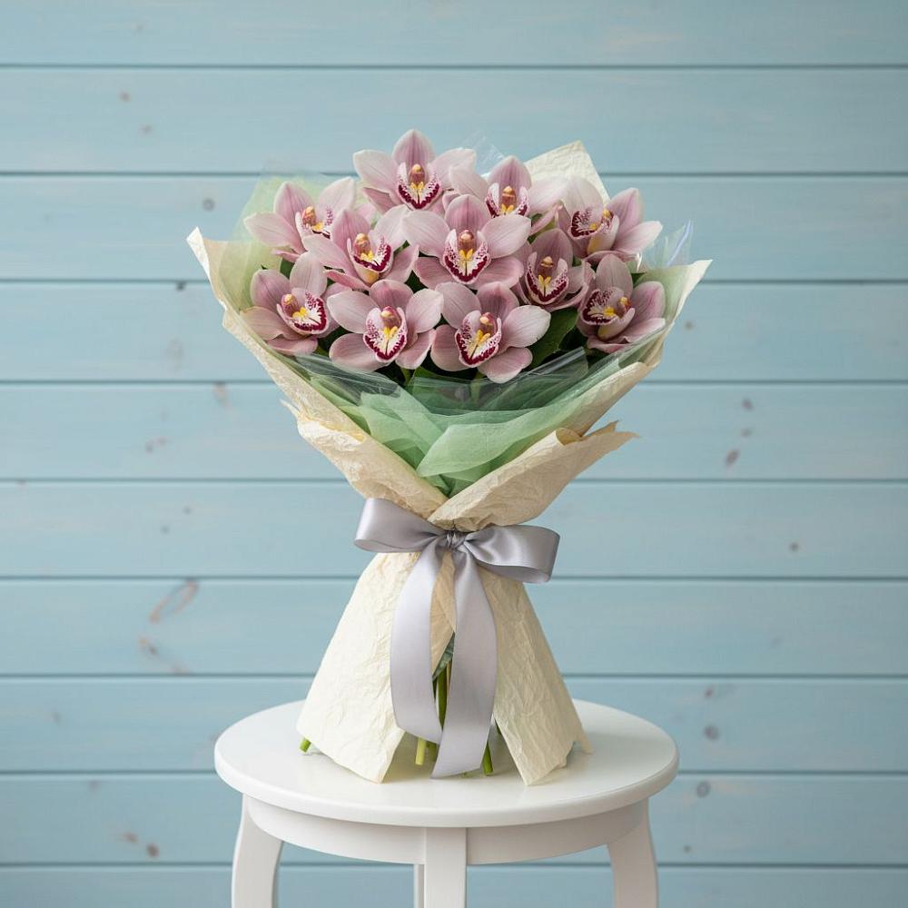 Букет цветов из: Орхидеи и Розы в Еремизино-Борисовской