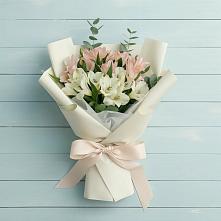 Букет цветов из:  Альстромерии в Еремизино-Борисовской