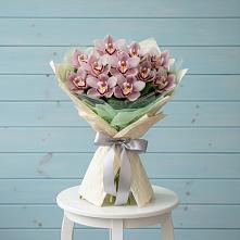 Букет цветов из:  Орхидеи и Розы в Еремизино-Борисовской