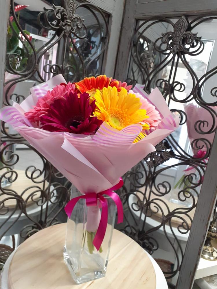 Букет цветов из: Герберы в Еремизино-Борисовской