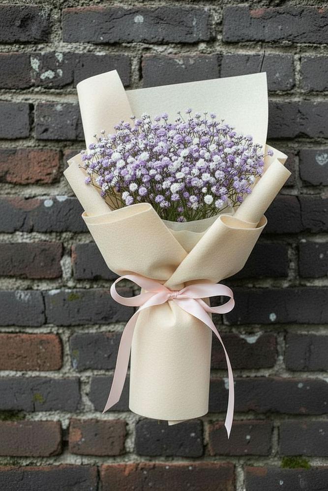 Букет цветов из: Гипсофила в Еремизино-Борисовской