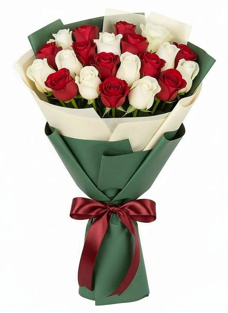Букет Микс из красных и белых роз в Еремизино-Борисовской
