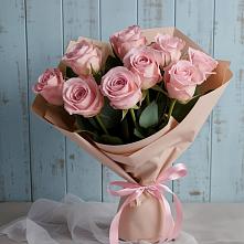 Букет цветов из:  Розы в Еремизино-Борисовской
