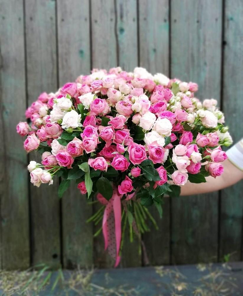 Букет Розовые кустовые розы Натали и Лав Лидия в Еремизино-Борисовской