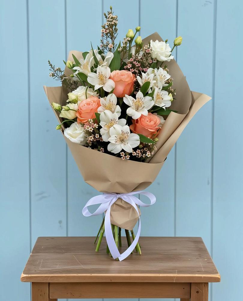 Букет цветов из: Альстромерии, Лизиантусы, Розы и Хризантемы в Еремизино-Борисовской